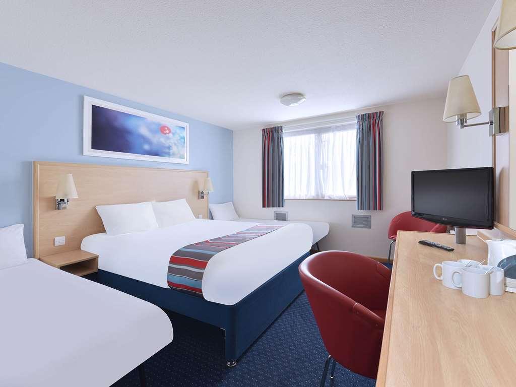 แทรเวลลอดจ์ เบอร์มิงแฮม ยาร์ดเลย์ Hotel ห้อง รูปภาพ