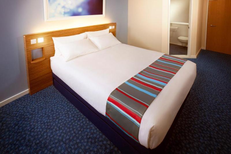 แทรเวลลอดจ์ เบอร์มิงแฮม ยาร์ดเลย์ Hotel ภายนอก รูปภาพ
